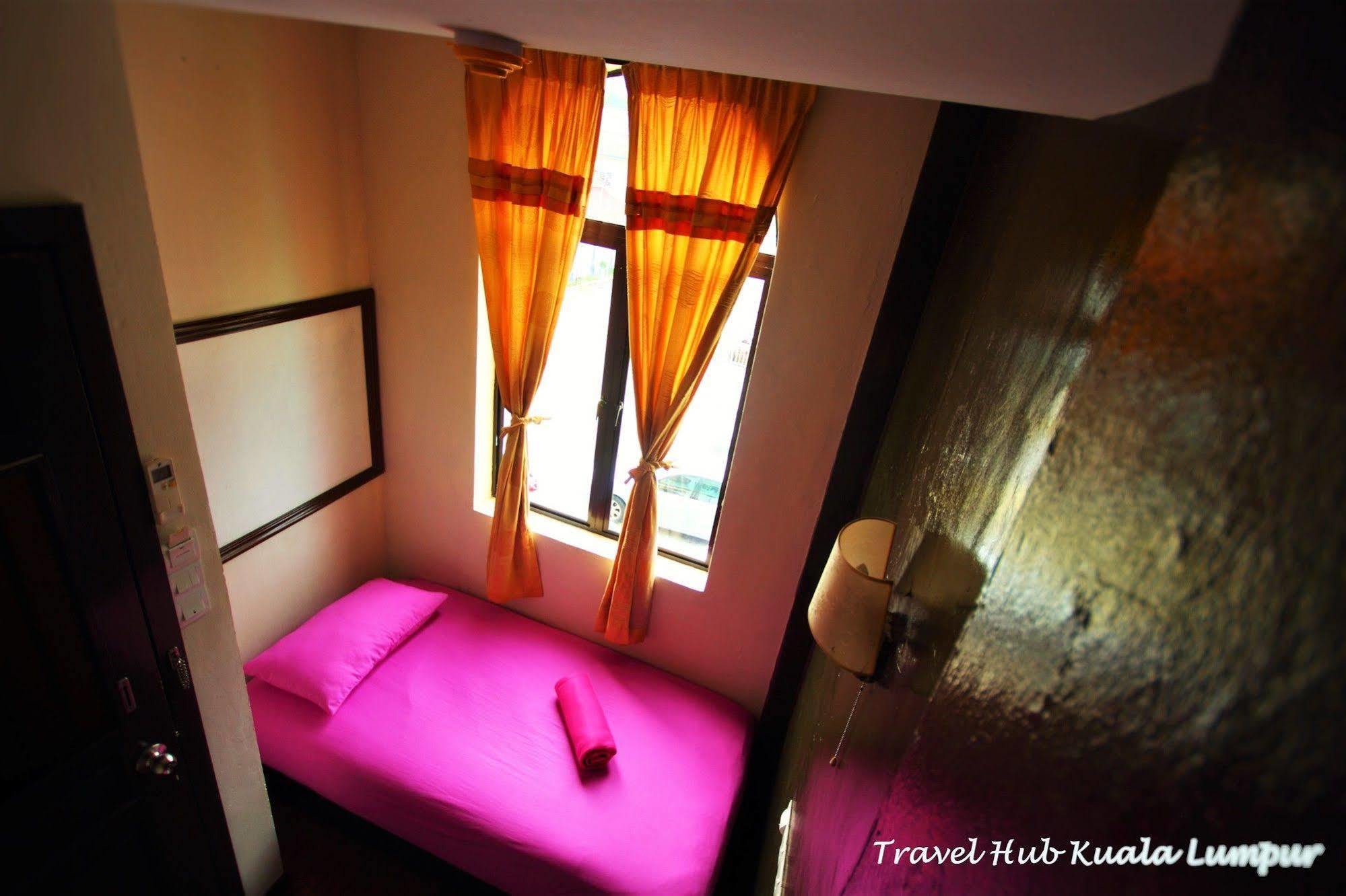 Travel Hub Highstreet Pansiyon Kuala Lumpur Dış mekan fotoğraf